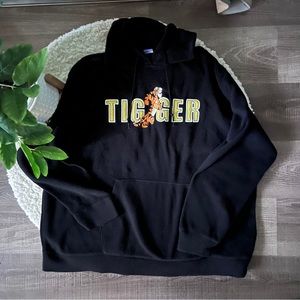 Vintage Disney Tigger Sweater